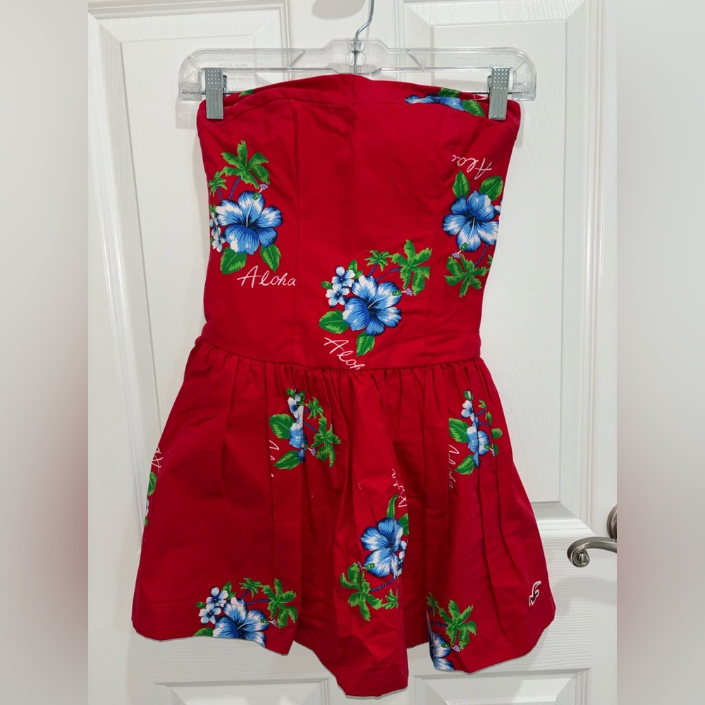 Hollister Aloha Hibiscus Strapless Mini Dress S Smocked Fit & Flare Red